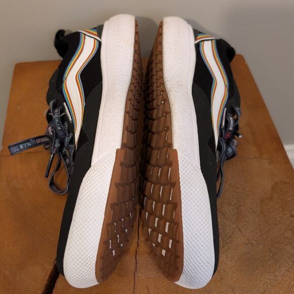 Vans UltraRange EXO Pride Shoe Sneaker Comfort Versitile Bold Casual - Size 7.5 - Picture 7 of 7